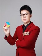 王鹰豪为什么叫10r，王鹰豪是中国模仿最强第一人吗？