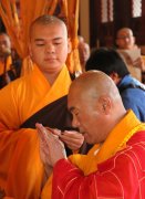 和尚烧戒疤规定仪式过程介绍，烧戒疤是佛教规定的仪式吗？